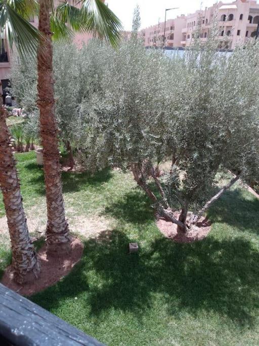 Appartement Confortable Avec 5 Piscines Marrakesh Esterno foto